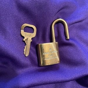 LV Brass Lock & Key #340